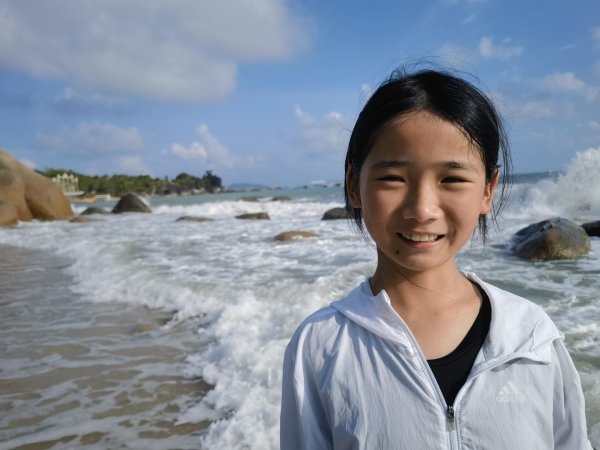 速牛配资 绵阳12岁女生中考810分 对话本人：同学叫我“小娃儿”，身边高手很多，我一直在追赶